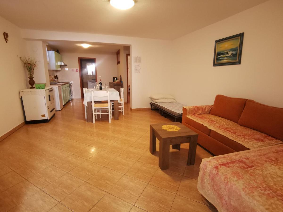 Apartmani Berber Babici 외부 사진
